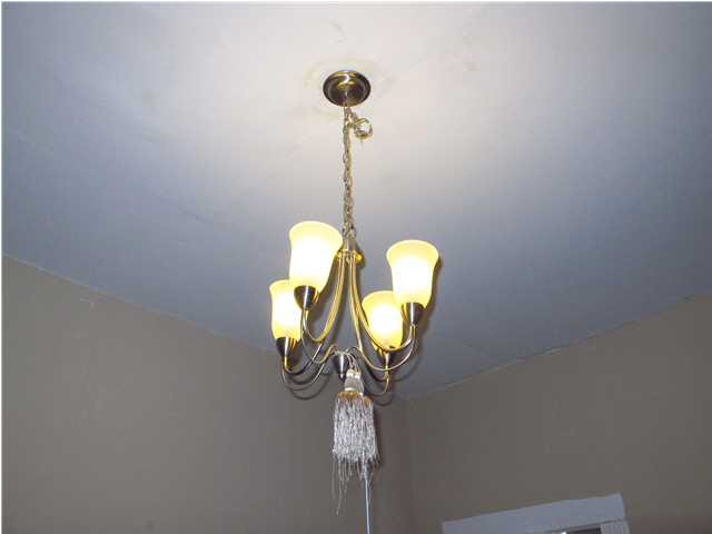 115 N Wabash Ave, Evansville, IN 47712 photo 8