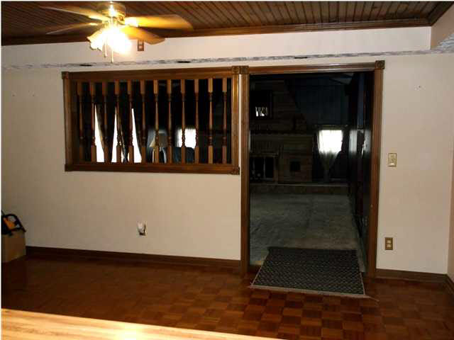 21388 Apricot Rd, Bristow, IN 47515 photo 8