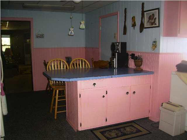 621 Poplar St, Shoals, IN 47581 photo 5