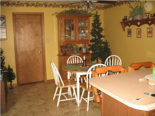 706 20th St, Tell City, IN 47586 photo 4
