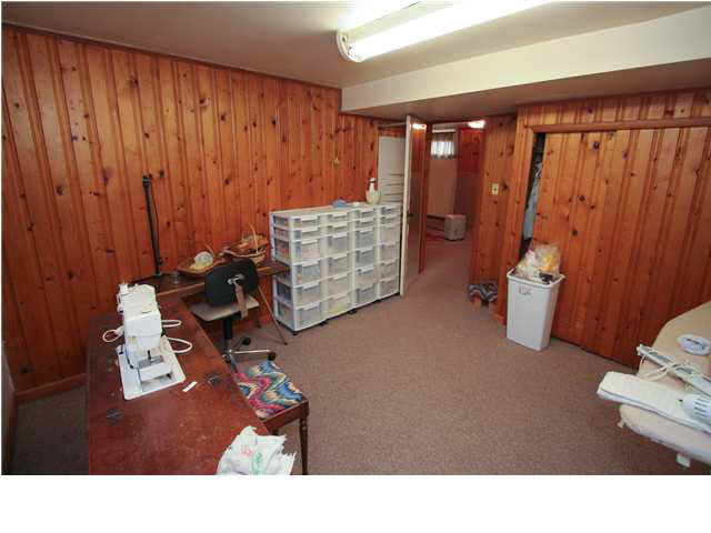 855 E Riverside Dr, Evansville, IN 47713 photo 13