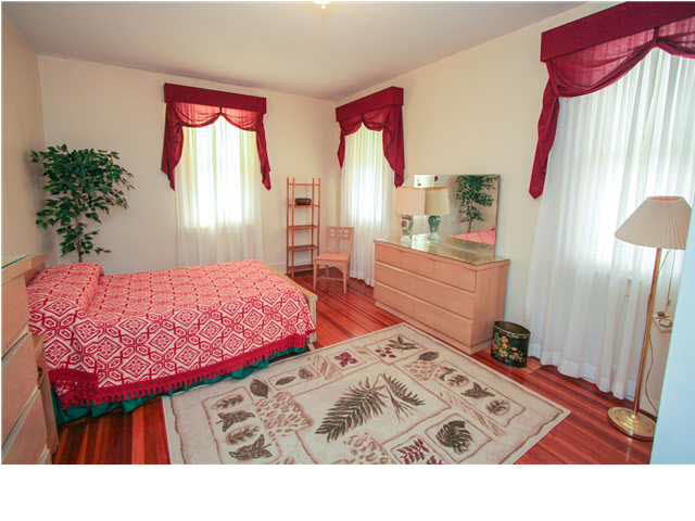 855 E Riverside Dr, Evansville, IN 47713 photo 6