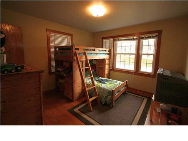 202 E 10th St, Ferdinand, IN 47532 photo 9