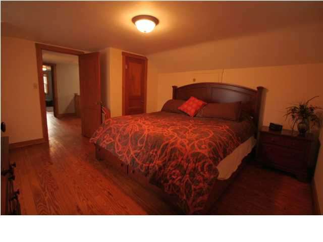 202 E 10th St, Ferdinand, IN 47532 photo 7