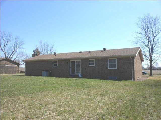 8860 Effinger Rd, Wadesville, IN 47638 photo 22