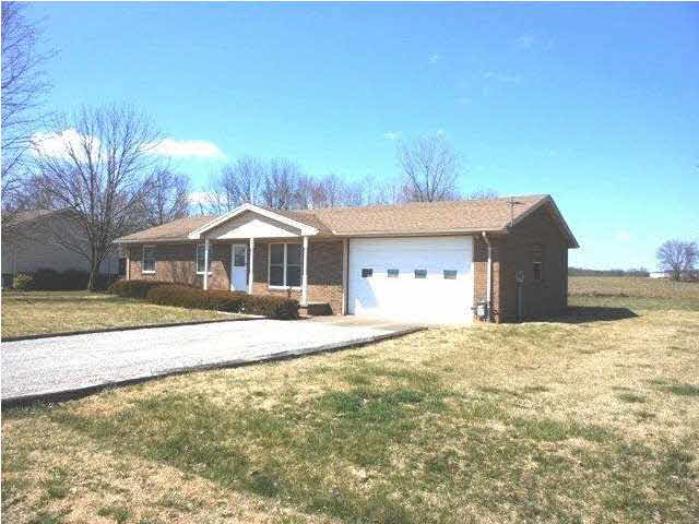 8860 Effinger Rd, Wadesville, IN 47638 photo 1