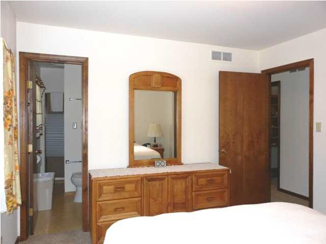8860 Effinger Rd, Wadesville, IN 47638 photo 12