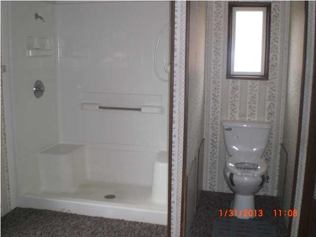 9403 E 550 S, Oakland City, IN 47660 photo 8