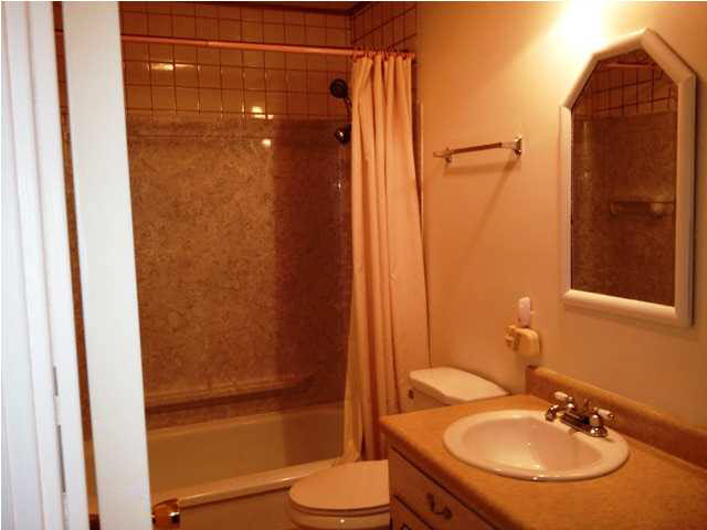 5620 N Kerth Ave, Evansville, IN 47711 photo 8