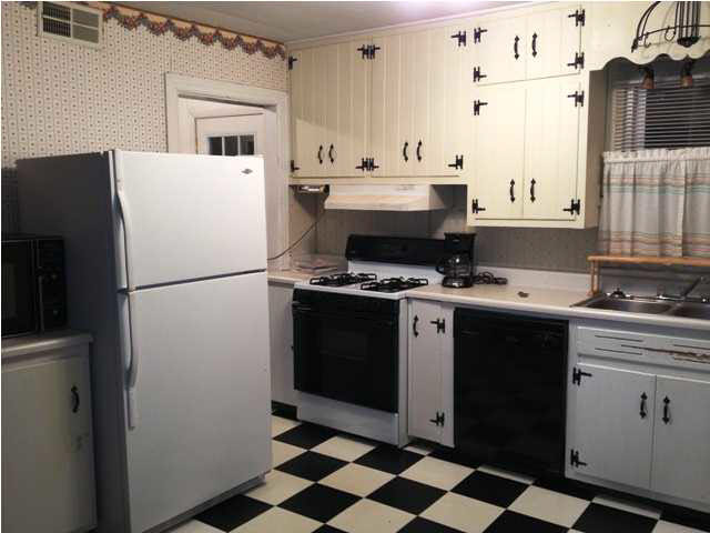 5620 N Kerth Ave, Evansville, IN 47711 photo 3