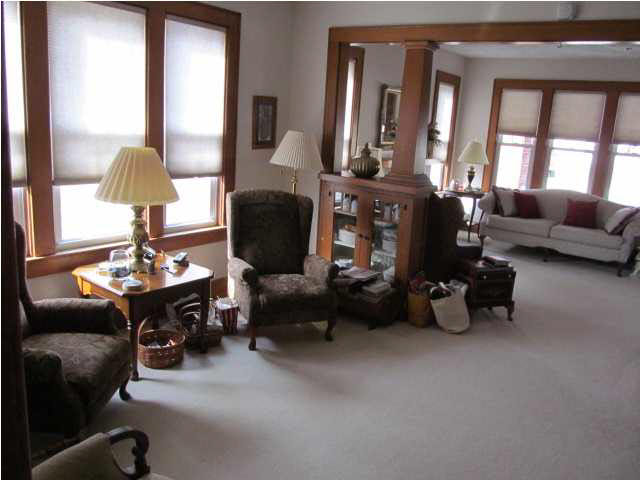 109 N Main St, Dale, IN 47523 photo 4