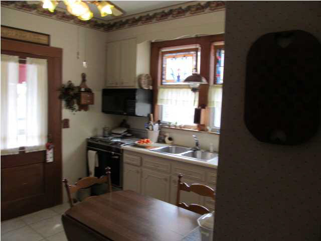 109 N Main St, Dale, IN 47523 photo 5