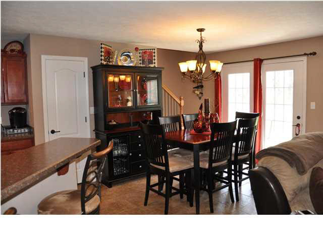 2616 Ellington Ridge Ct, Evansville, IN 47711 photo 6