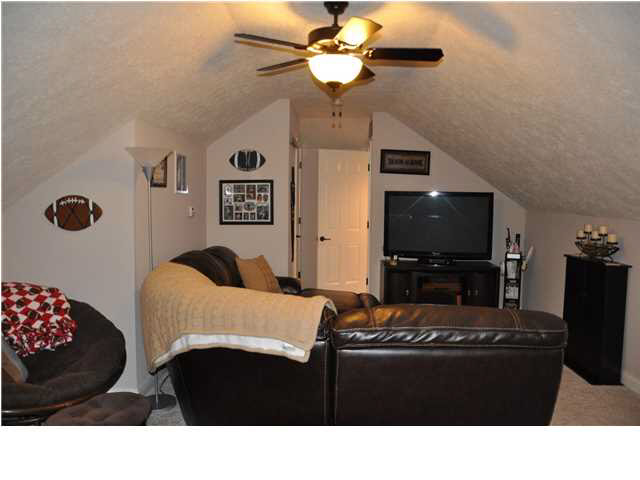 2616 Ellington Ridge Ct, Evansville, IN 47711 photo 19
