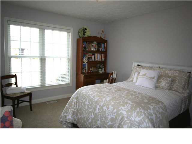 3649 Aberdeen Ct, Evansville, IN 47725 photo 9