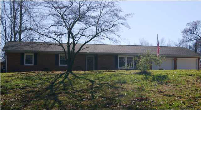2433 Hills Rd, Newburgh, IN 47630 photo 2