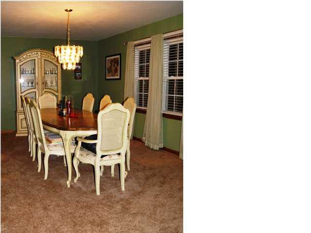 2433 Hills Rd, Newburgh, IN 47630 photo 8