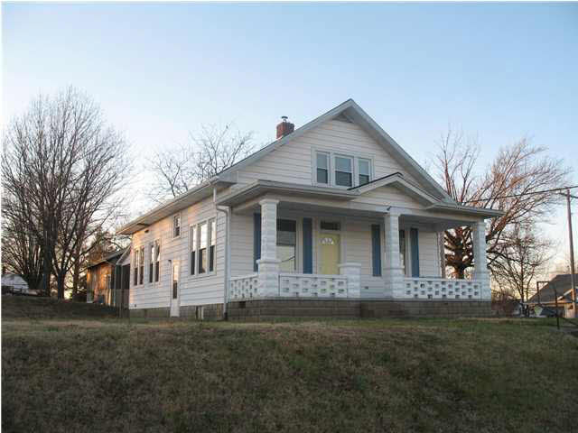 347 11th St, Tell City, IN 47586 photo 1