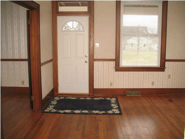 347 11th St, Tell City, IN 47586 photo 7