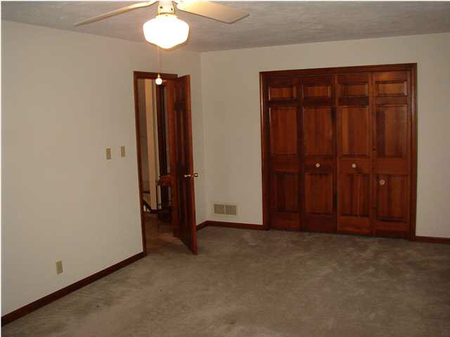226 Lorrie Lynn Ct, Evansville, IN 47715 photo 20