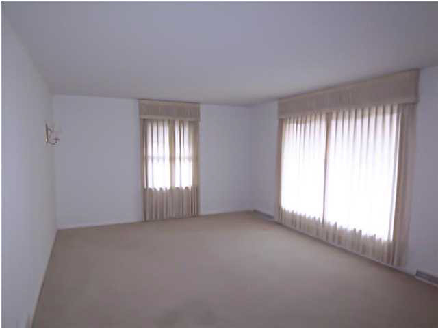 7940 Spry Rd, Evansville, IN 47715 photo 3