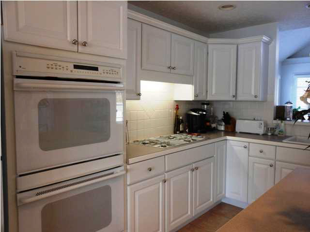 2708 Dog Leg Ct, Evansville, IN 47725 photo 9