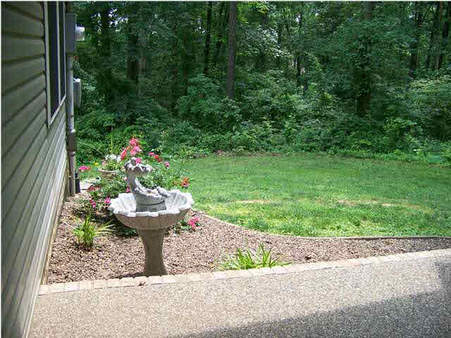 6556 S Lakeshore Ln, Huntingburg, IN 47542 photo 5
