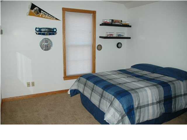 6556 S Lakeshore Ln, Huntingburg, IN 47542 photo 17