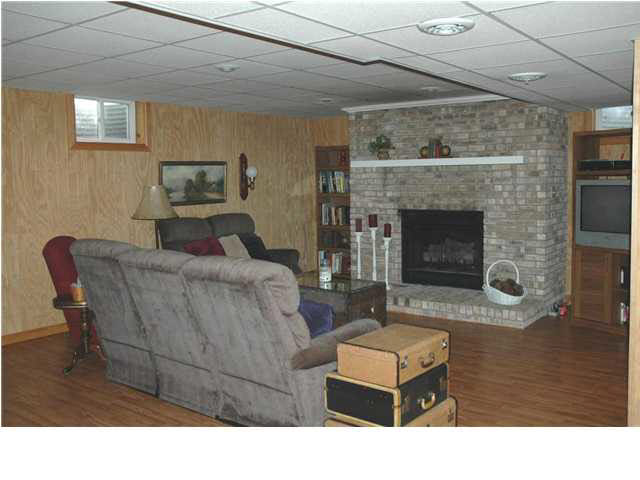 6556 S Lakeshore Ln, Huntingburg, IN 47542 photo 18