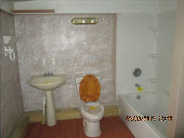2233 Van Bibber Ave, Evansville, IN 47714 photo 6