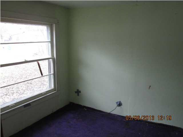2233 Van Bibber Ave, Evansville, IN 47714 photo 4