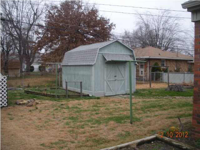 2612 Vogel Rd, Evansville, IN 47711 photo 4