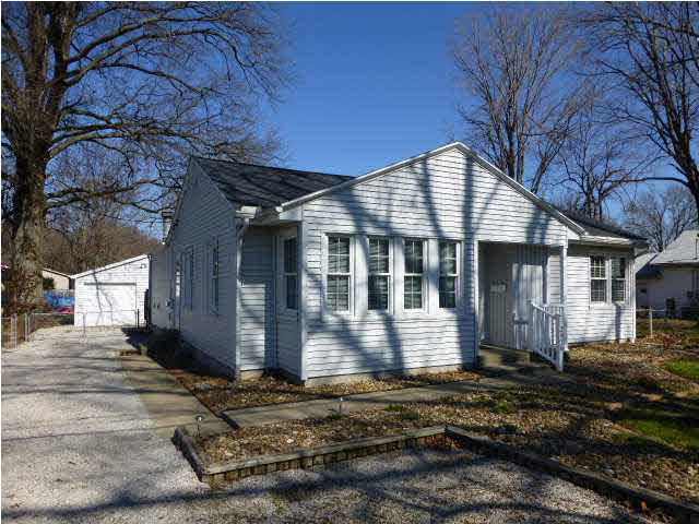 2910 Sweetser Ave, Evansville, IN 47714 photo 1
