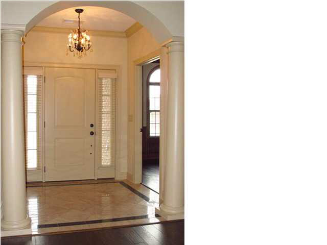 3711 Taylor Dr, Newburgh, IN 47630 photo 3