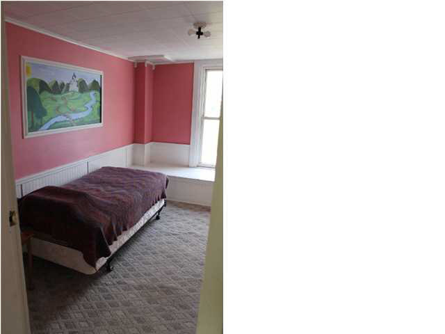 11601 E North 1st St, Loogootee, IN 47553 photo 8