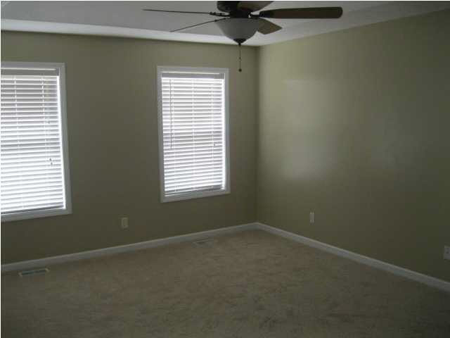 9011 Valley View Dr, Evansville, IN 47711 photo 6