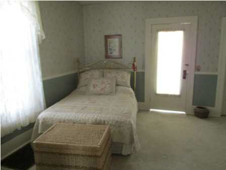 104 E Jefferson St, Winslow, IN 47598 photo 11