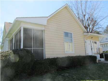 104 E Jefferson St, Winslow, IN 47598 photo 18