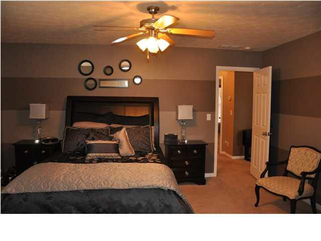 6220 Kevin Ct, Newburgh, IN 47630 photo 6