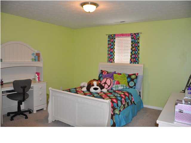 6220 Kevin Ct, Newburgh, IN 47630 photo 10