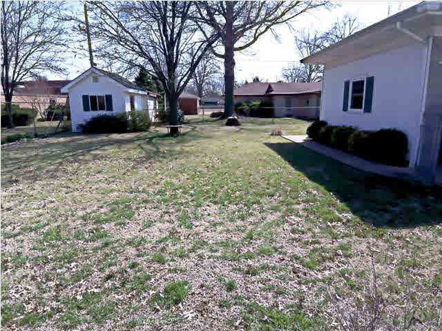 100 S Spring St, Evansville, IN 47714 photo 15