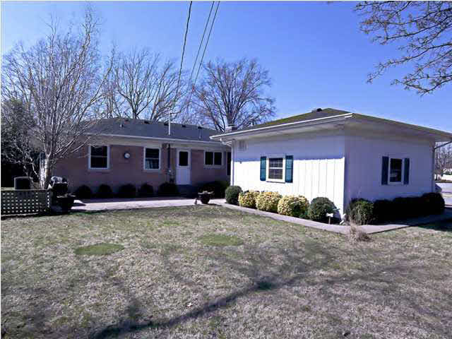 100 S Spring St, Evansville, IN 47714 photo 17