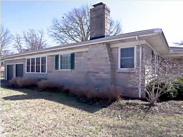 100 S Spring St, Evansville, IN 47714 photo 14