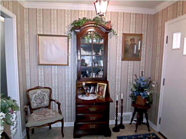 100 S Spring St, Evansville, IN 47714 photo 2