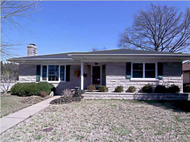 100 S Spring St, Evansville, IN 47714 photo 18