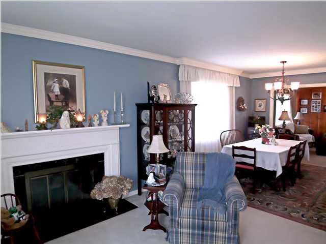 100 S Spring St, Evansville, IN 47714 photo 4