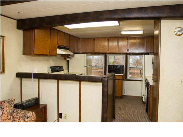 2467 Sleepy Hollow Rd, Eckerty, IN 47116 photo 2