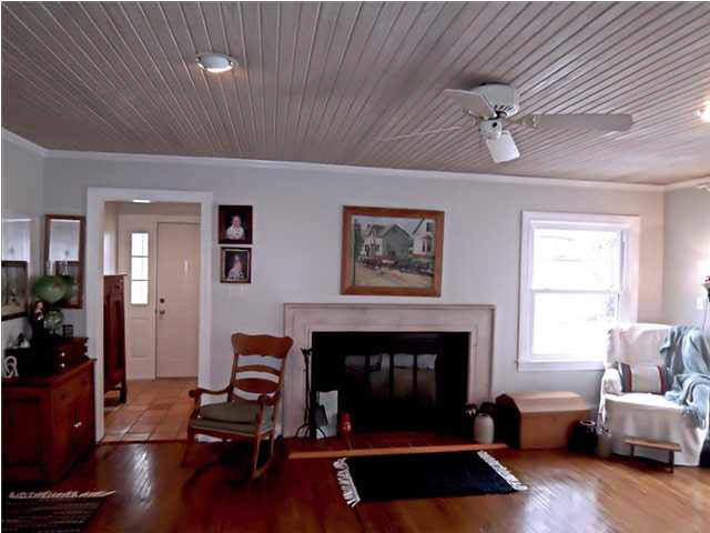2301 Schlensker Rd, Evansville, IN 47725 photo 5