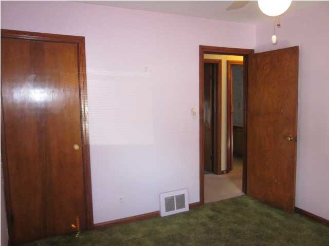 1028 E Powell Ave, Evansville, IN 47714 photo 16