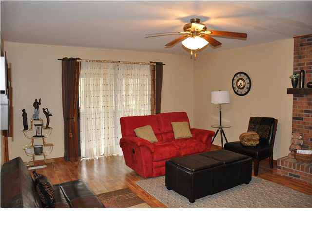 5455 Esche Dr, Newburgh, IN 47630 photo 12